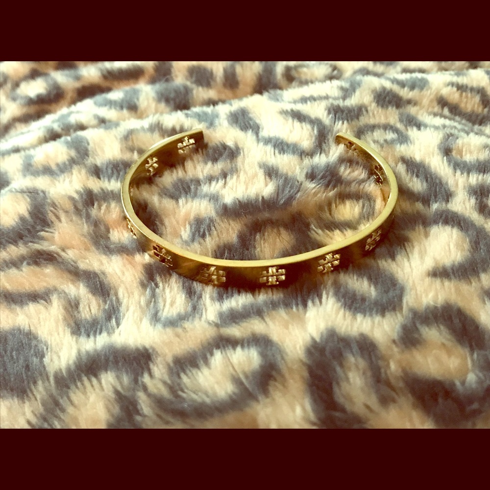 TORY BURCH - Gold T Pierced Cuff Bracelet